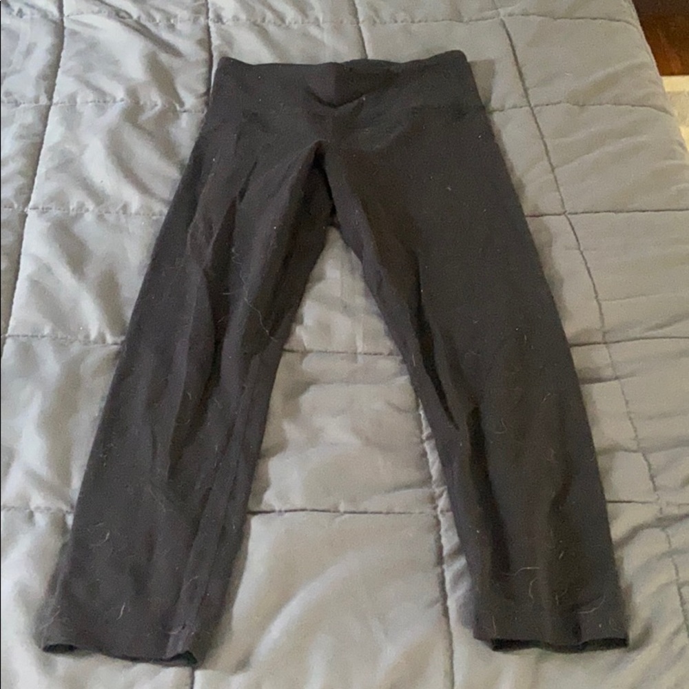 Lululemon cropped leggings